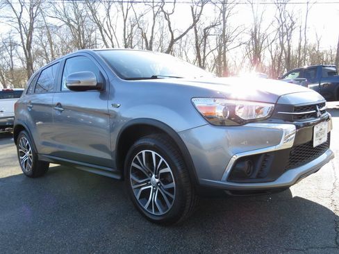 Used 2019 Mitsubishi Outlander Sport SE image 3