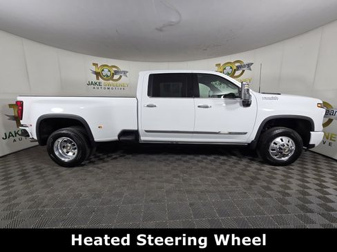Certified 2025 Chevrolet Silverado 3500 High Country w/ Technology Package AWD/4WD image 10