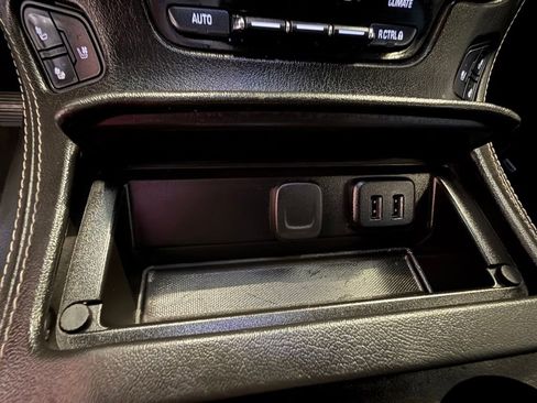 Used 2020 GMC Yukon XL Denali RWD image 46