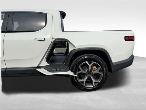 Used 2022 Rivian R1T Adventure AWD/4WD image 12