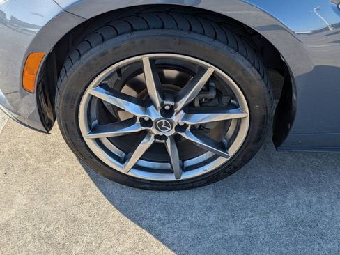 Used 2020 MAZDA MX-5 Miata RF Grand Touring RWD image 11