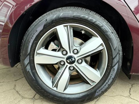 Used 2018 Kia Forte LX w/ LX Popular Package FWD image 42