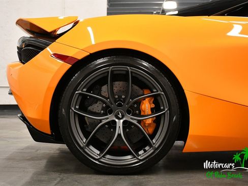 Used 2023 McLaren 720S Spider image 67