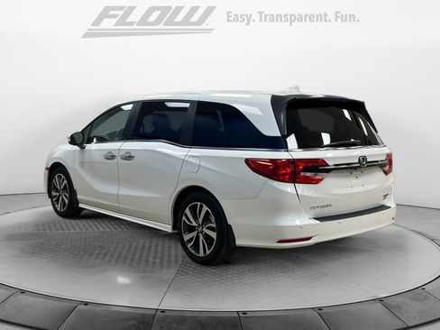 Used 2023 Honda Odyssey Touring image 5