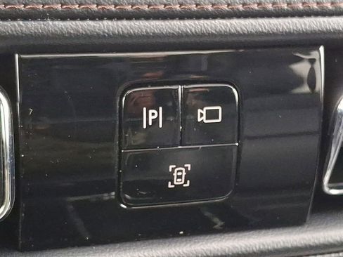 Used 2023 Lincoln Aviator AWD w/ Premium Package image 27