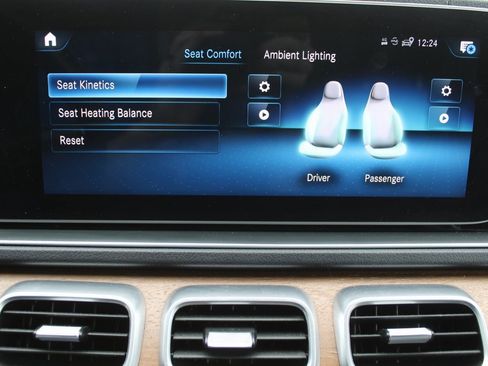 Used 2020 Mercedes-Benz GLS 450 4MATIC image 47