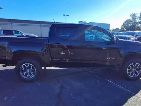 Certified 2021 GMC Canyon AT4 AWD/4WD image 9