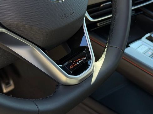 New 2026 Volkswagen Atlas Peak Edition image 23