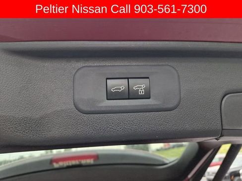Used 2025 Toyota Grand Highlander AWD image 10