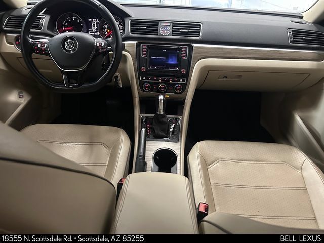 Used 2016 Volkswagen Passat 1.8T SE w/ Lighting Package (P06) FWD image 15