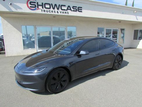 Used 2025 Tesla Model 3 RWD image 4