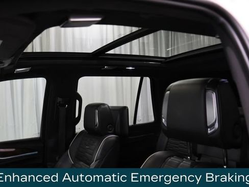 Used 2021 Cadillac Escalade Sport Platinum w/ LPO, ONYX Package AWD/4WD image 40