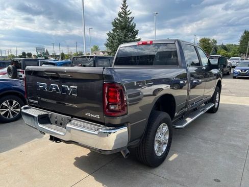 Used 2026 RAM 2500 Big Horn AWD/4WD image 6