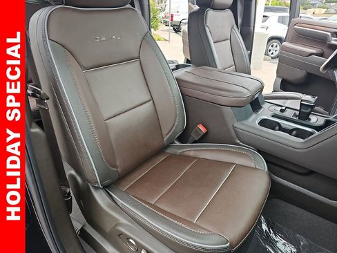 Used 2024 GMC Sierra 1500 Denali w/ Technology Package image 10