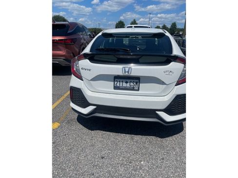 Used 2018 Honda Civic EX image 2