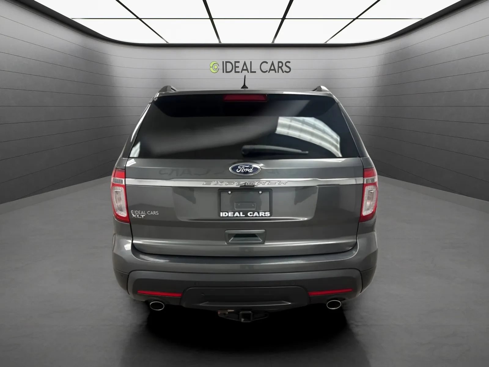 Used 2015 Ford Explorer XLT FWD image 6