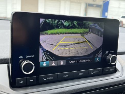 Used 2024 Honda Accord EX image 29