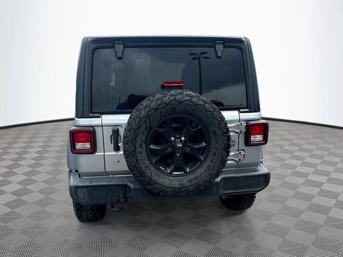Used 2020 Jeep Wrangler Sport AWD/4WD image 6