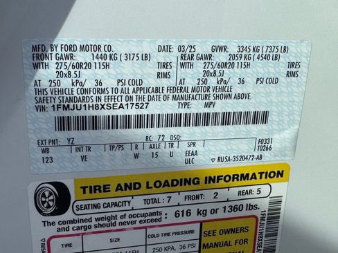 Used 2025 Ford Expedition Active RWD image 54