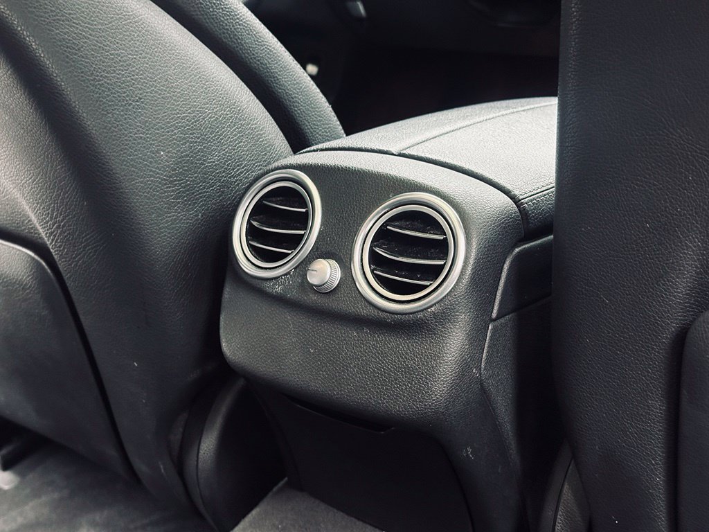 Used 2016 Mercedes-Benz C 300 Sedan image 20