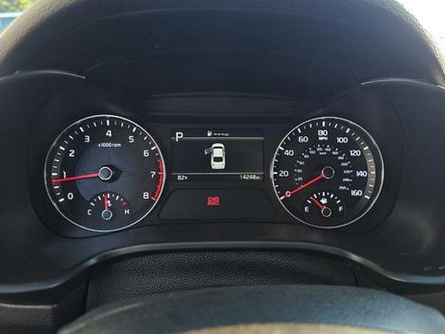 Used 2024 Kia Forte LXS image 12