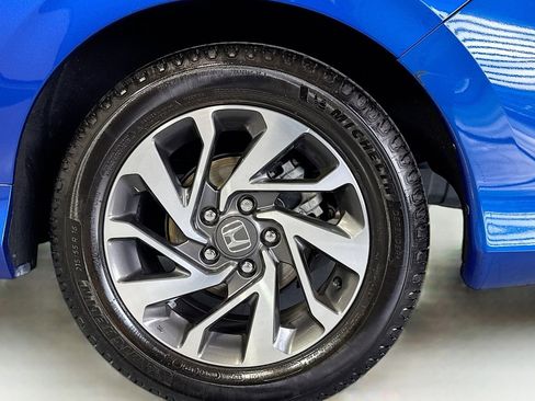 Used 2019 Honda Civic LX image 27