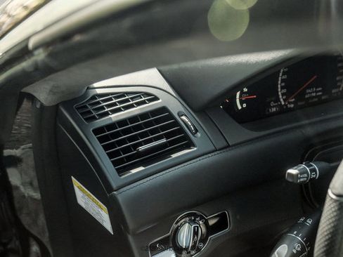 Used 2008 Mercedes-Benz CL 65 AMG image 76