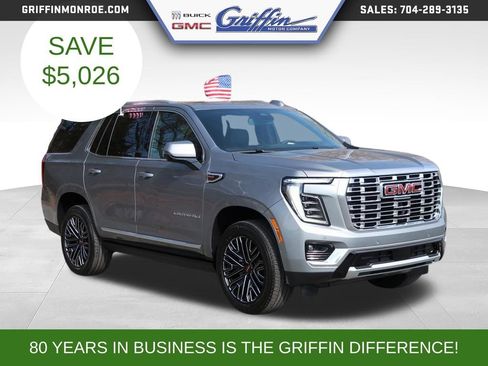 New 2026 GMC Yukon Denali w/ Sun & Power Step Package AWD/4WD image 3