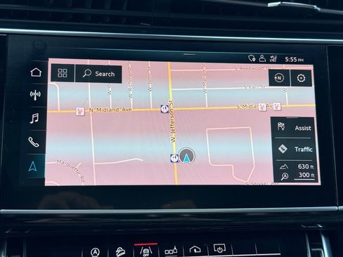 Used 2019 Audi Q8 Premium Plus w/ Premium Plus AWD/4WD image 41