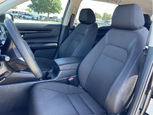 Certified 2026 Honda CR-V EX image 24