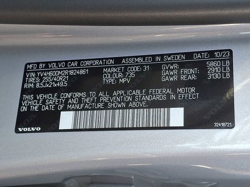 Used 2024 Volvo XC60 T8 Ultimate w/ Protection Package Premier image 25