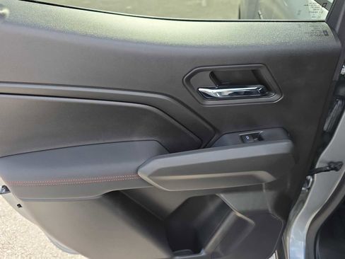 Used 2023 Chevrolet Colorado Z71 w/ Z71 Convenience Package 2 image 23