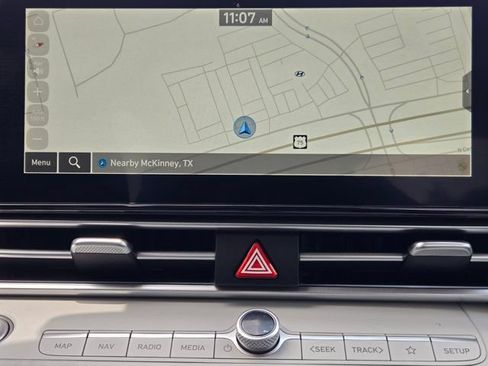 Certified 2026 Hyundai Elantra Limited FWD image 16