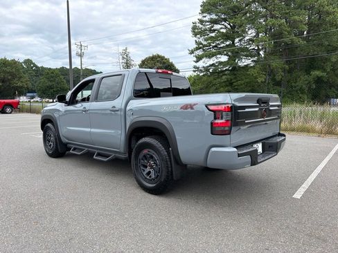 Certified 2025 Nissan Frontier PRO-4X AWD/4WD image 7