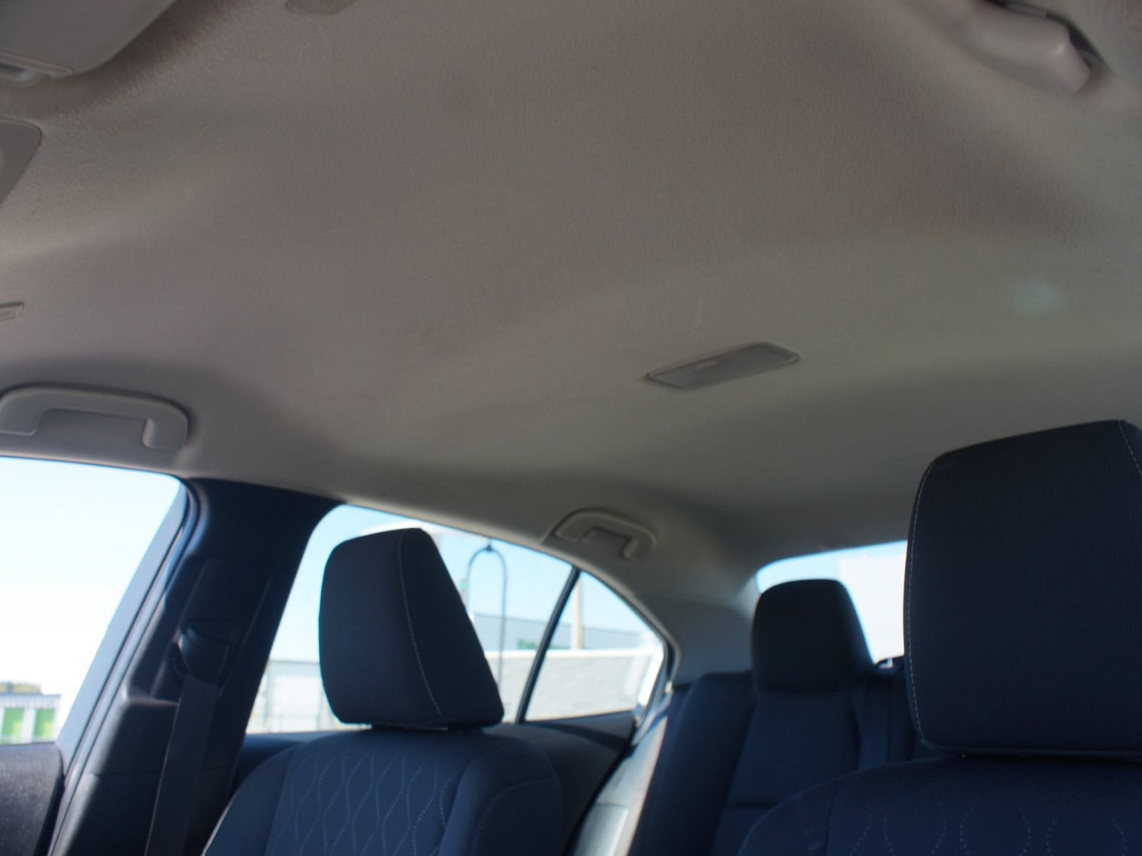 Used 2024 Toyota Corolla LE FWD image 6
