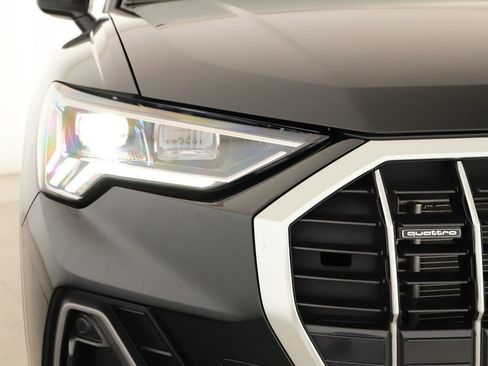 Certified 2025 Audi Q3 2.0T Premium Plus w/ Premium Plus Package image 36