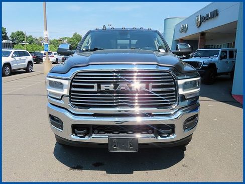 Used 2021 RAM 2500 Laramie AWD/4WD image 2