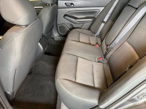 Used 2023 Nissan Altima 2.5 SV image 20