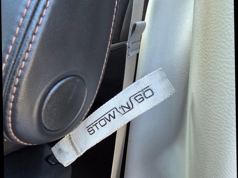 Used 2018 Chrysler Pacifica Touring Plus w/ Tire & Wheel Group image 20