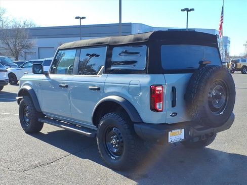 Certified 2023 Ford Bronco Black Diamond image 5