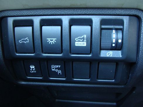 Used 2021 Subaru Ascent Touring image 31