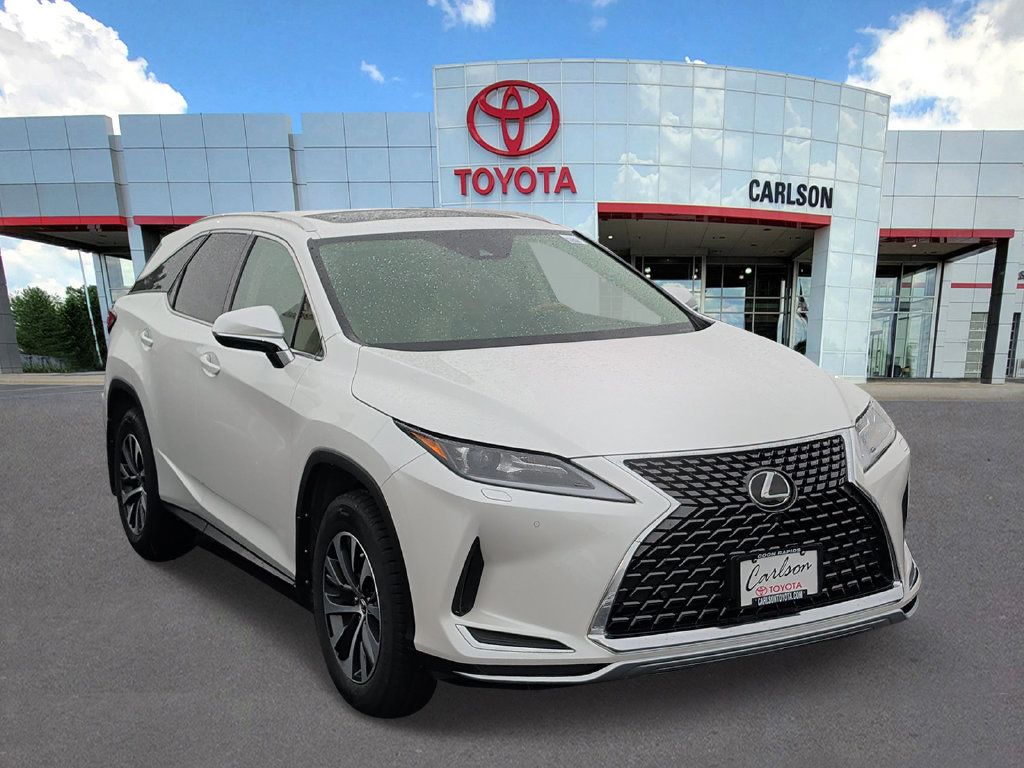 Used 2022 Lexus RX 350L Premium w/ Premium Package AWD/4WD image 2