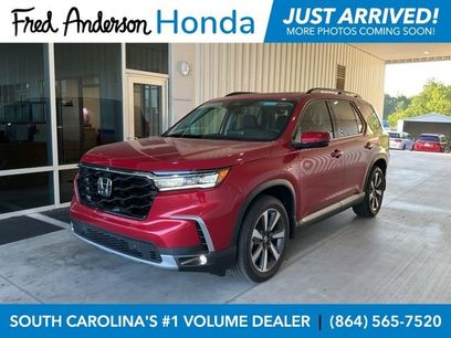 Used 2025 Honda Pilot Touring