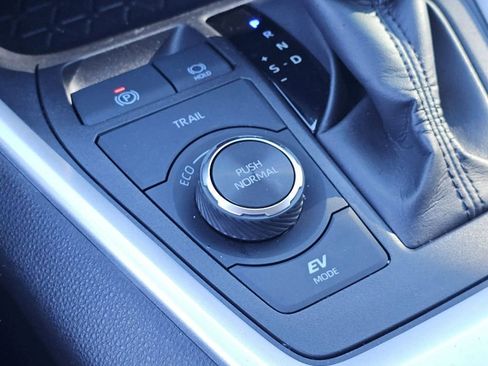 Used 2024 Toyota RAV4 XLE w/ Weather Package image 9