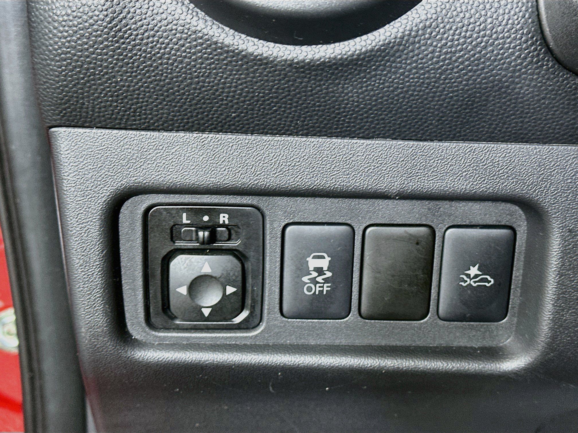 Used 2024 Mitsubishi Mirage ES FWD image 17