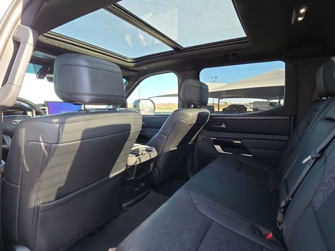 Used 2025 Toyota Tundra Limited image 15