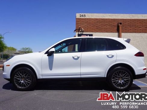Used 2017 Porsche Cayenne Platinum Edition AWD/4WD image 47