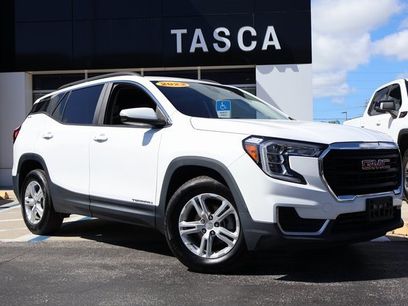 Used 2022 GMC Terrain SLE w/ Driver Convenience Package