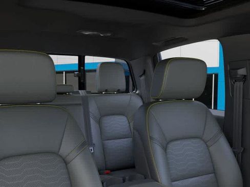 New 2026 Chevrolet Colorado ZR2 image 24