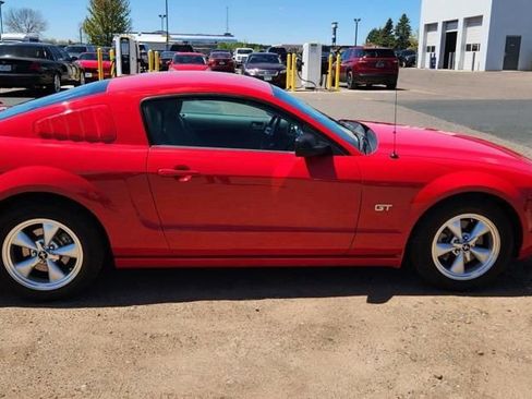 Used 2007 Ford Mustang GT Premium RWD image 3